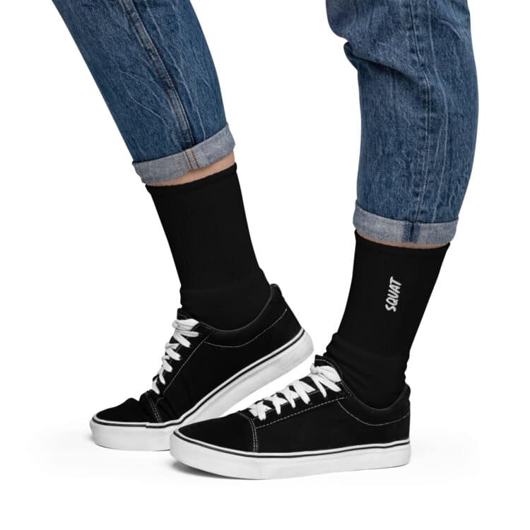 embroidered crew socks black left 641b14916fff1